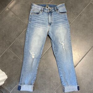 Ellen Capri High Rise Distressed Frayed Hem Straight leg jean Eco size 2